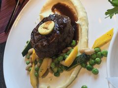 -WOLFGANG PUCK KITCHEN & BAR(迪士尼小镇店)