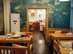 -乌镇那一年小院主题餐厅(甘泉西路店)