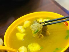 油豆腐牛肉粉丝汤（咖喱）-小杨生煎(金山百联购物中心3楼店)