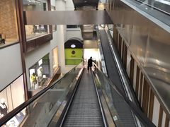 -丽达购物中心(崂山店)