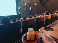 -百美汇影城(LUXE嘉里中心店)