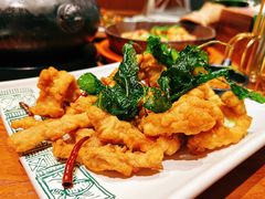 -云海肴·汽锅鸡·云南菜(天山百盛优客店)