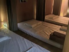 -泰·菩提树下[泰式按摩x精油SPAx肩颈头疗](新景店)