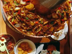 -炉小二铜锅牛蛙•川湘菜(三里屯店)