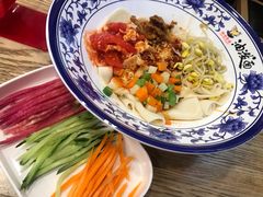 招牌油泼面-陕味食族油泼面·小炒盖码面(双榆树店)