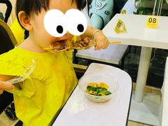 -覃记海鲜美食餐厅