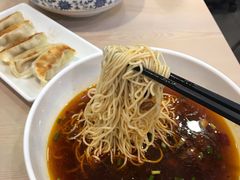 -上海美食(申贵路店)