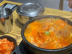 -吴草鸡爪오초닭발韩食堂(融恒盈嘉中心店)