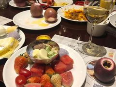 -荣誉国际酒店-云顶旋转餐厅