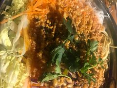-喝丢一只鞋海鲜烧烤·海肠捞饭(东关街店)