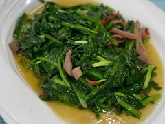 韭菜炒海肠-小老板海鲜酒家(董家渡店)