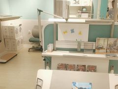 -康朴乐儿童学习桌椅(蓝色港湾店)