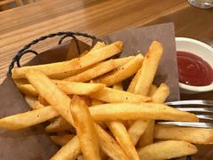 -花苑里咖啡(威远店)