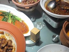 -黄泥岗·地道湖北菜(奥特莱斯店)