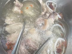 -范饭椰林川湘味海鲜·椰子鸡(三亚湾椰梦长廊店)