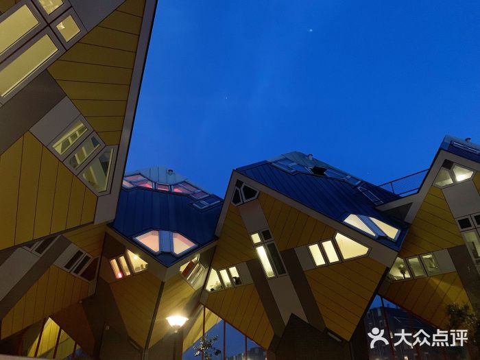 立体方块屋图片