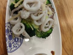 -璞臻汽锅餐厅(南京东路店)