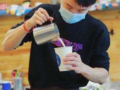-Be Lived Cafe比例咖啡(摩天轮店)