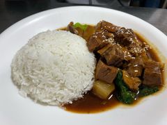 原汁牛腩饭-颓记茶餐厅(美景总店)