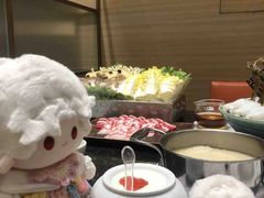 -红鼎豆捞·非遗鲍皇汤火锅(宝丰路店)