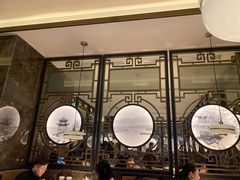 -新白鹿餐厅(金鹰新街口店)