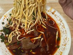 -薛记襄阳香辣牛肉面(平安路店)