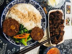 -蜗牛小馆醉乡民谣云南菜(惠新西里店)