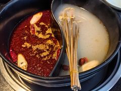 -明何记涮牛肚(品牌首店隋唐植物园南门古城路店)