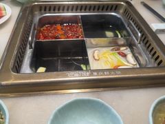 -巴渝瓦肆重庆鲜火锅(宝龙环湖店)