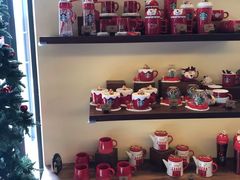 零售区-星巴克(迪士尼小镇店)