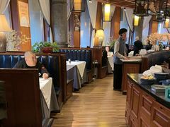 -八府香鸭·啫啫煲(华山路店)