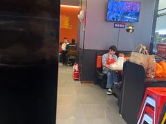 -胖哥俩肉蟹煲(石家庄长安万达店)