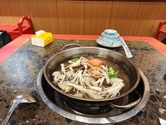 -金鼎雪山牦牛杂火锅(理县总店)