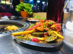 -马路牙子烧烤音乐酒馆(望京店)