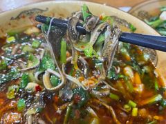 -乐山第一家临江鳝丝(茶坊路店)