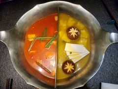 花胶番茄鸳鸯锅-湊湊火锅·茶憩(打浦桥日月光店)