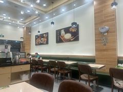 -佰搭果·广式茶餐厅(西华路店)