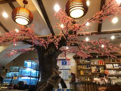 -青瓦餐厅·生鱼片·韩园烤肉(西塔店)