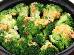 蒜香西兰花-食间牛排(湖西路店)