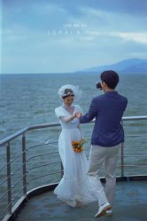 -乐派诗婚纱摄影