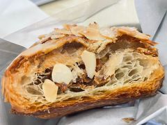 -HOT CRUSH趁热集合·现烤面包(环球港店)