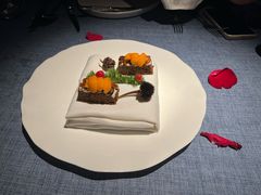 -弦月窗LUNETTE BY AMANDA(复兴路店)