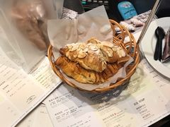 -麦田工坊(月湖店)