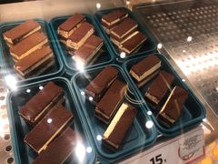 -東更道点心行(崂山丽达店)
