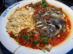 -坛宗剁椒鱼头(河西王府井店)