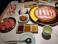 -猪啊牛呀羊啊铜盘烤肉(正大广场店)