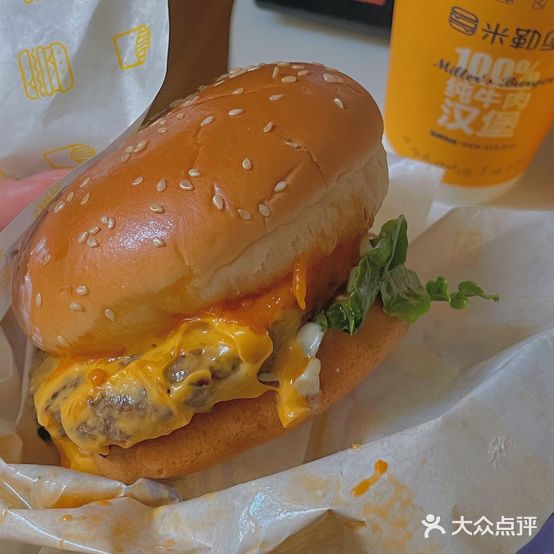 米勒堡·铁板牛肉汉堡(汕头长江路店)