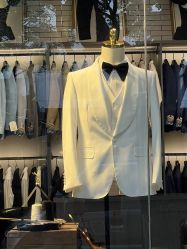 -ChenV西服礼服高级定制(市区养育巷店)