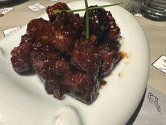 -穹六人间 people 6(岳阳路店)
