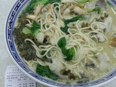 -明呈黄鱼面馆(斜土路店)